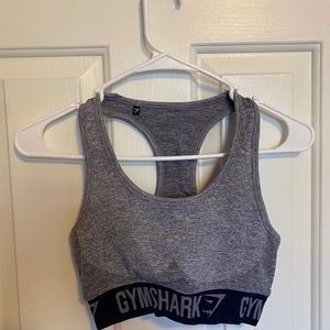 Fit Seamless Gymshark Sports Bra - size small